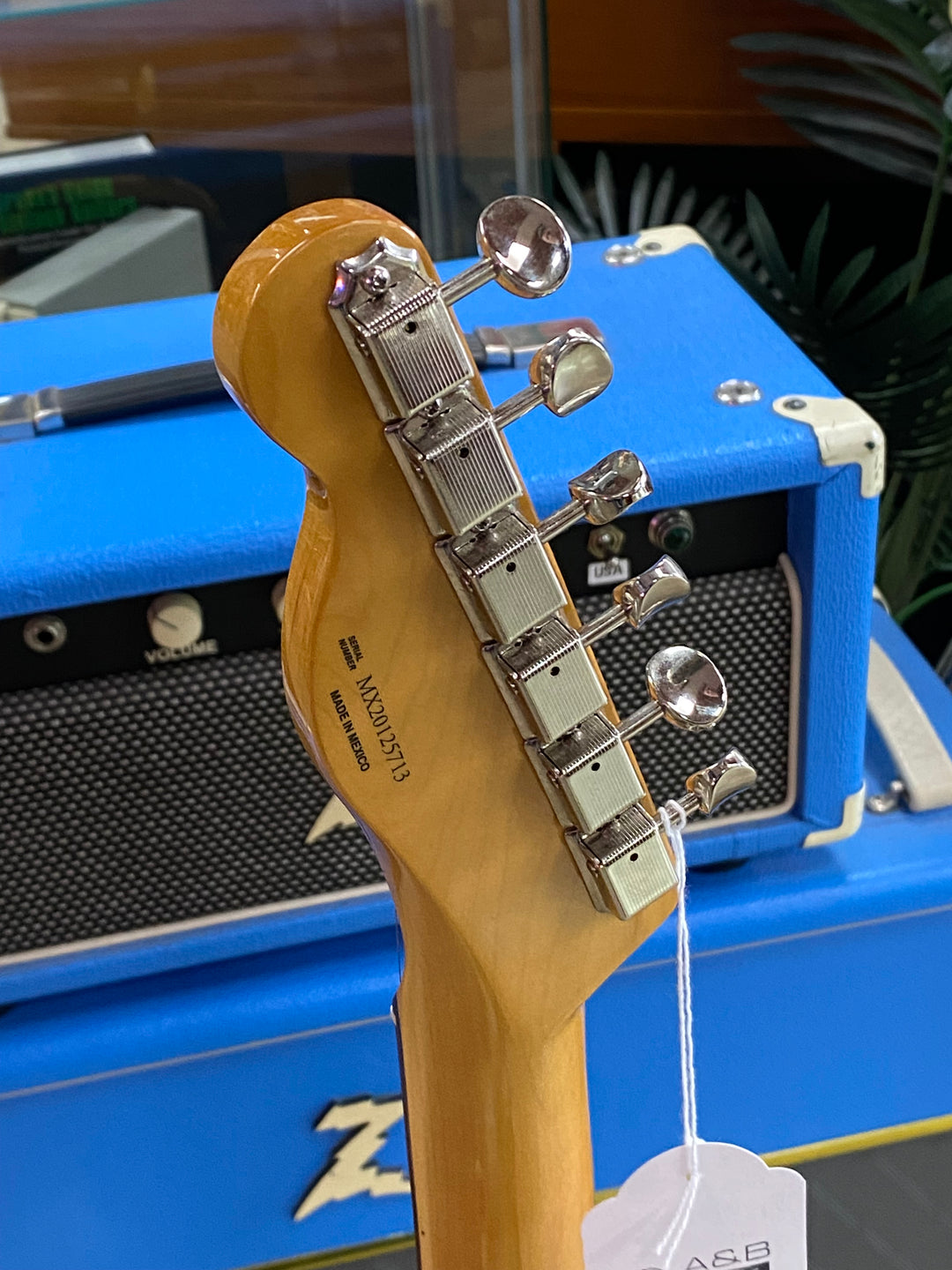 Fender 2021 60s Vintera Bigsby Telecaster w/bag | 3 tone Sunburst ***Pre Loved***