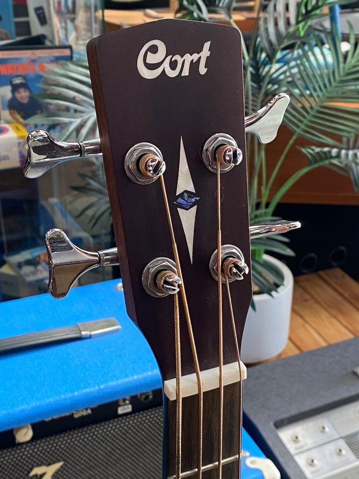 Cort SJB5F Acoustic Bass w/bag ***pre loved***