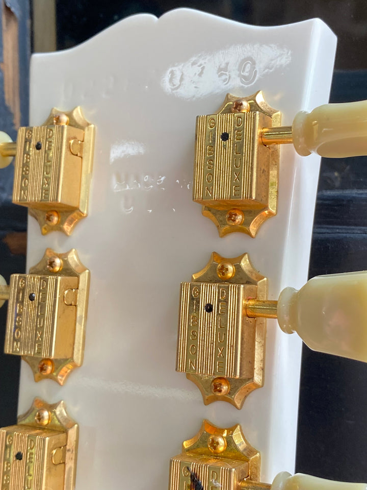 Gibson USA 2007 Les Paul Studio Alpine White W/case ***Pre Loved***