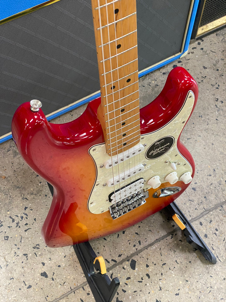 Squier 2010 Standard California Series w/case | Sunburst **pre loved**