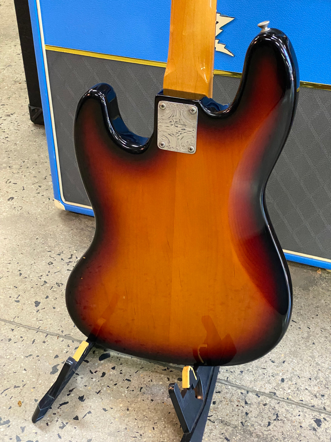 Fender 1994 American Vintage 62 Jazz Bass w/case | Sunburst ***pre loved***