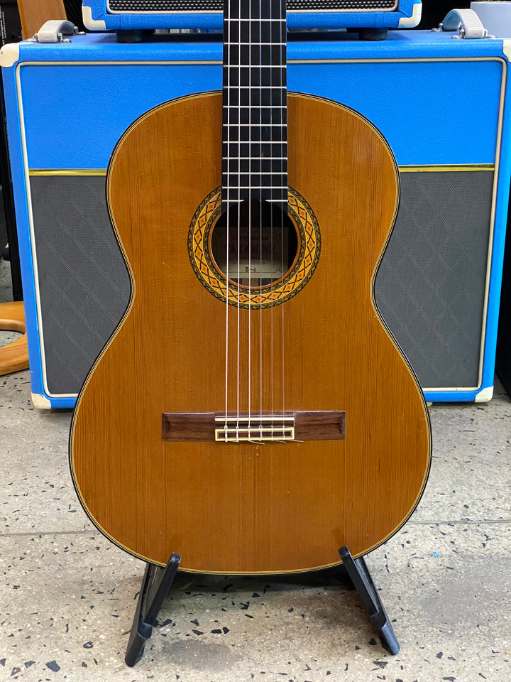 Takamine 1996 Classical Guitar 5-4 w/case ***pre loved***