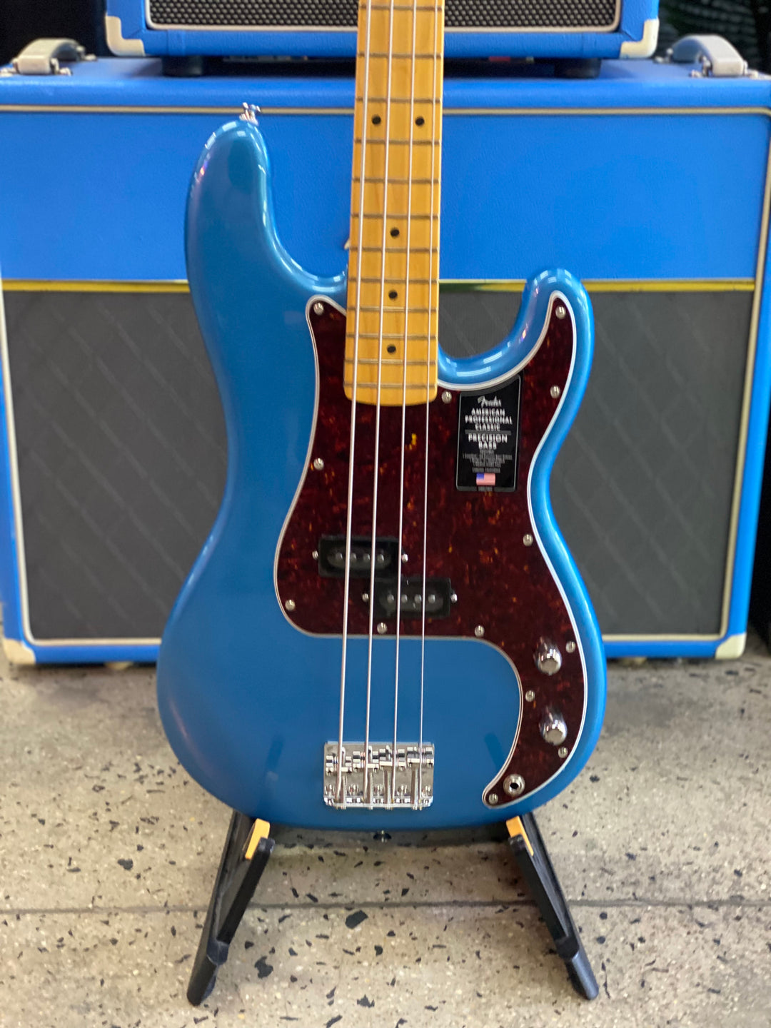 Fender American Pro Classic P Bass Maple Neck | Faded Lake Placid Blue