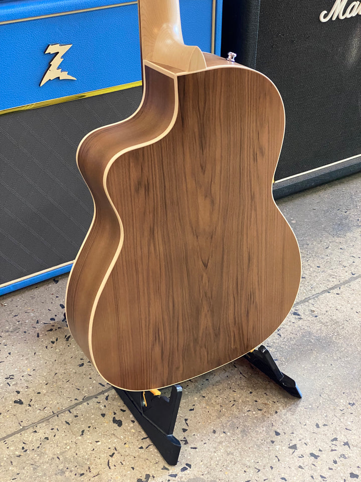 Manuel Rodriguez ECOLOGICA 4/4 Electric/Acoustic Classical Profundo