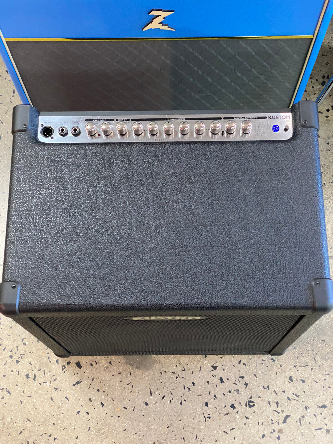 Kustom KBA100 Bass Amplifier 100w Combo 1x15" ***pre loved***
