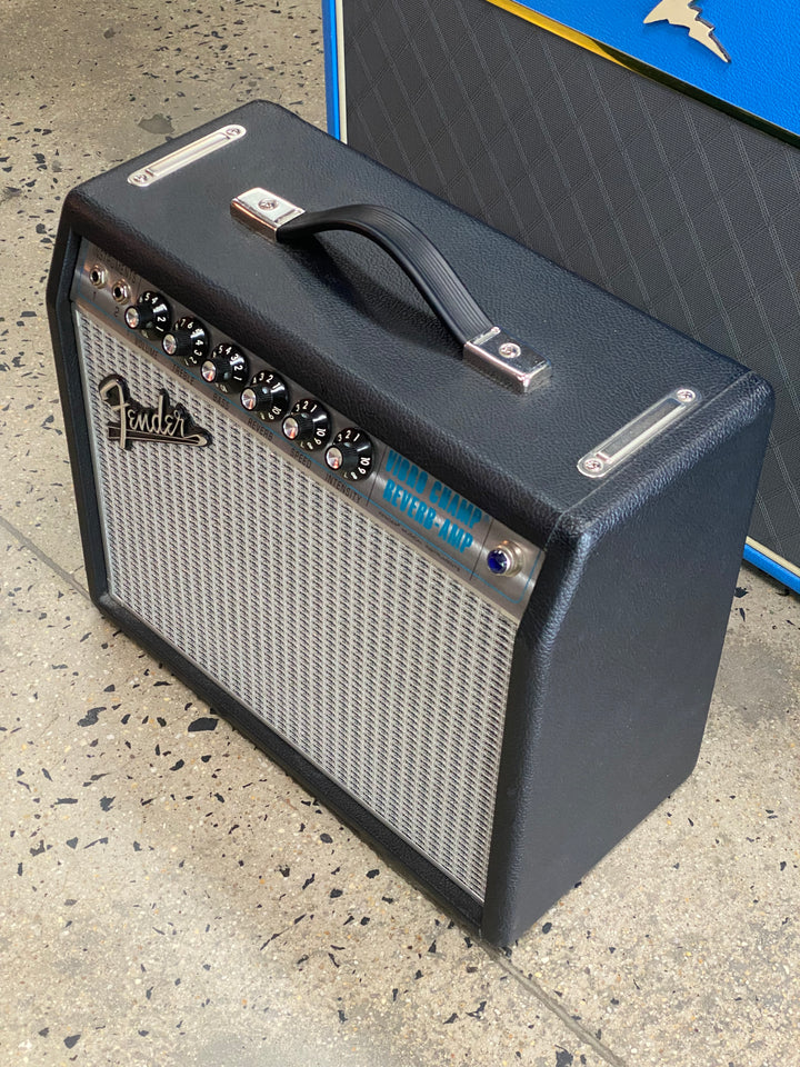 Fender 2023 '68 Custom Vibro Champ Reverb W/cover ***Pre Loved***
