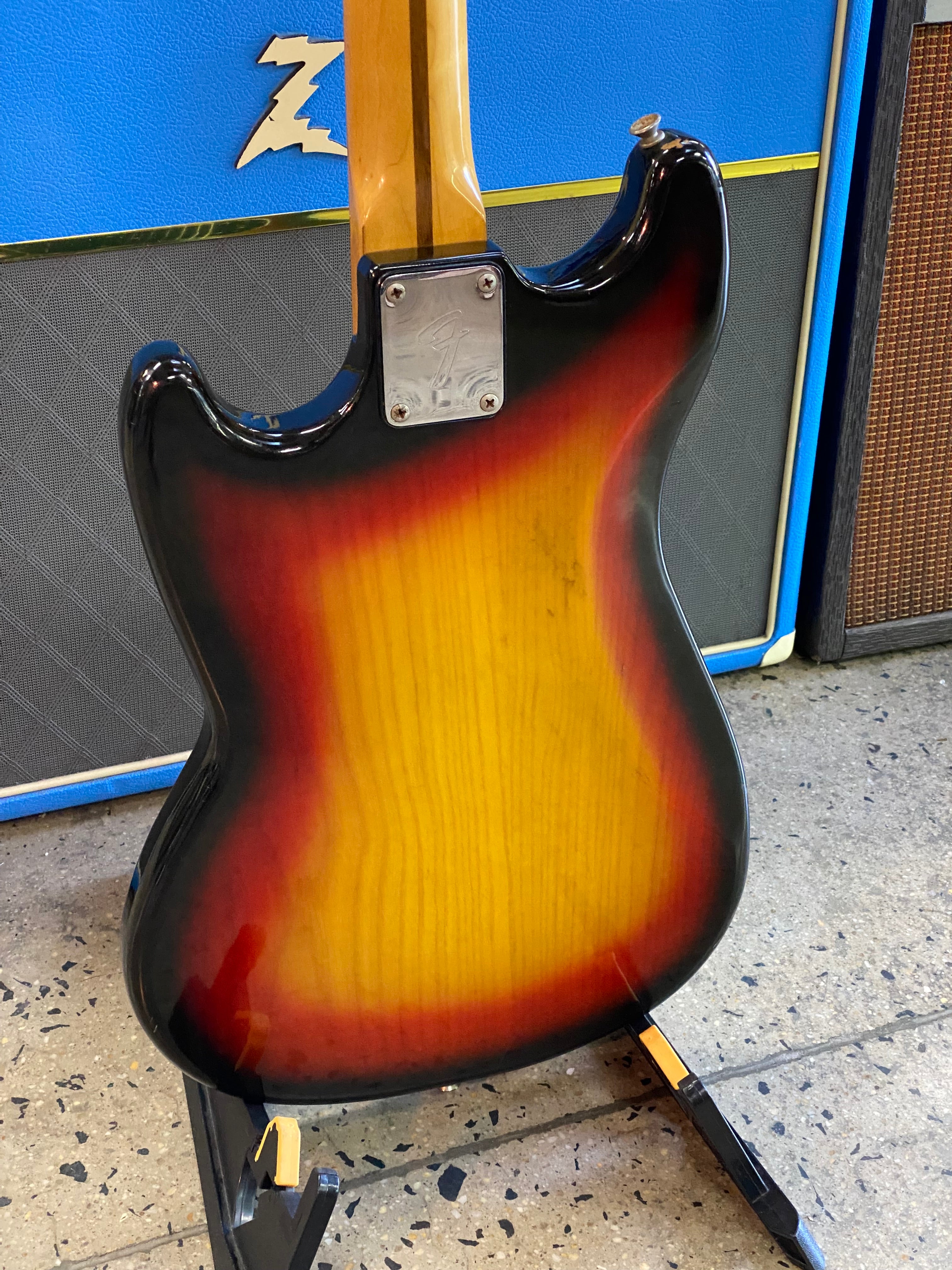 Fender 1978 Mustang w/bag | Sunburst ***pre loved*** – A&B Musical
