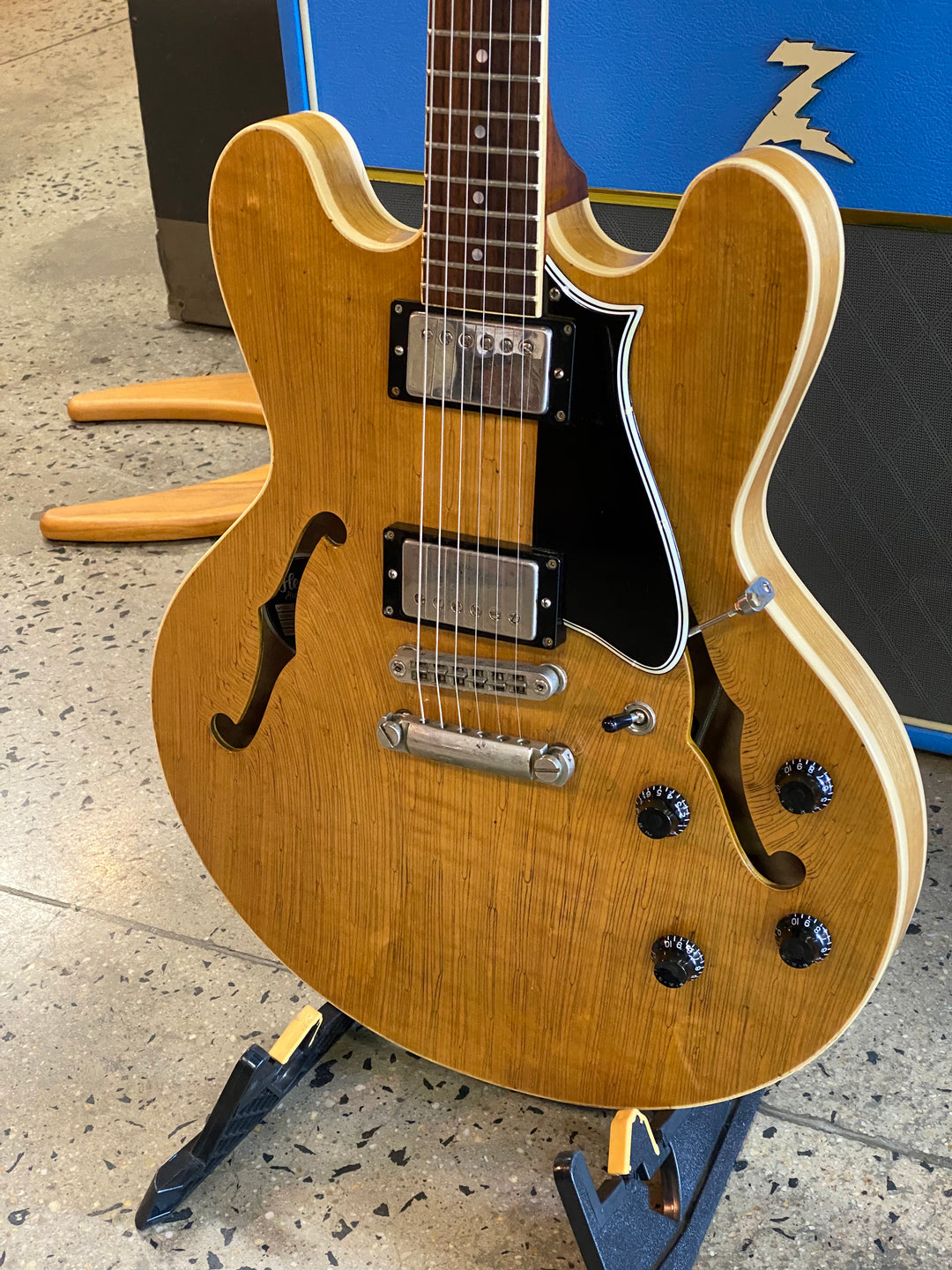 Heritage 2020 H535 Antique Natural Artisan Aged wcase ***pre loved***