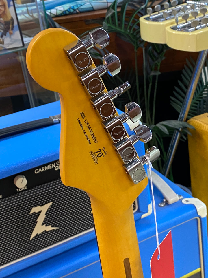 Fender Limited Edition American Professional II Stratocaster | Firemist Gold Metallic