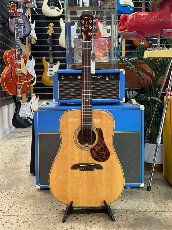 Alvarez Masterwork Dreadnought MD60E Herringbone Acoustic w/pickup