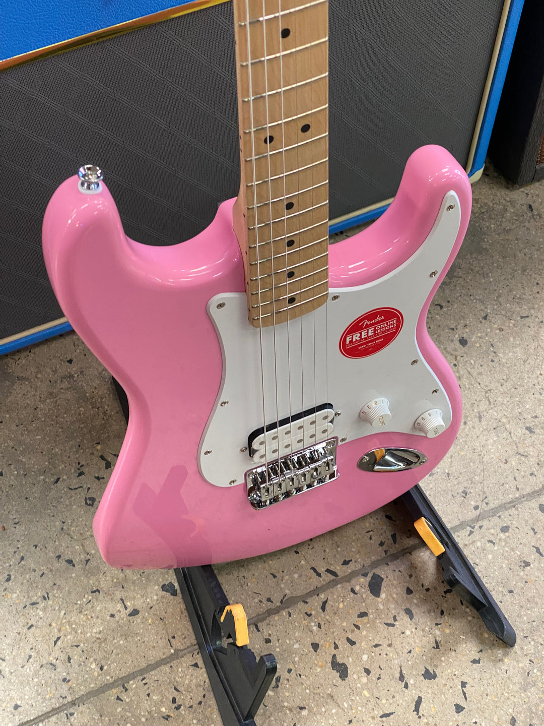 Squier Sonic Stratocaster HT H | Flash Pink