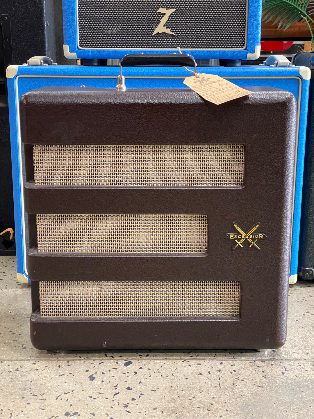 Fender Excelsior Pawn Shop Series 13-Watt 1x15" Guitar Combo W/cover ***Pre Loved***
