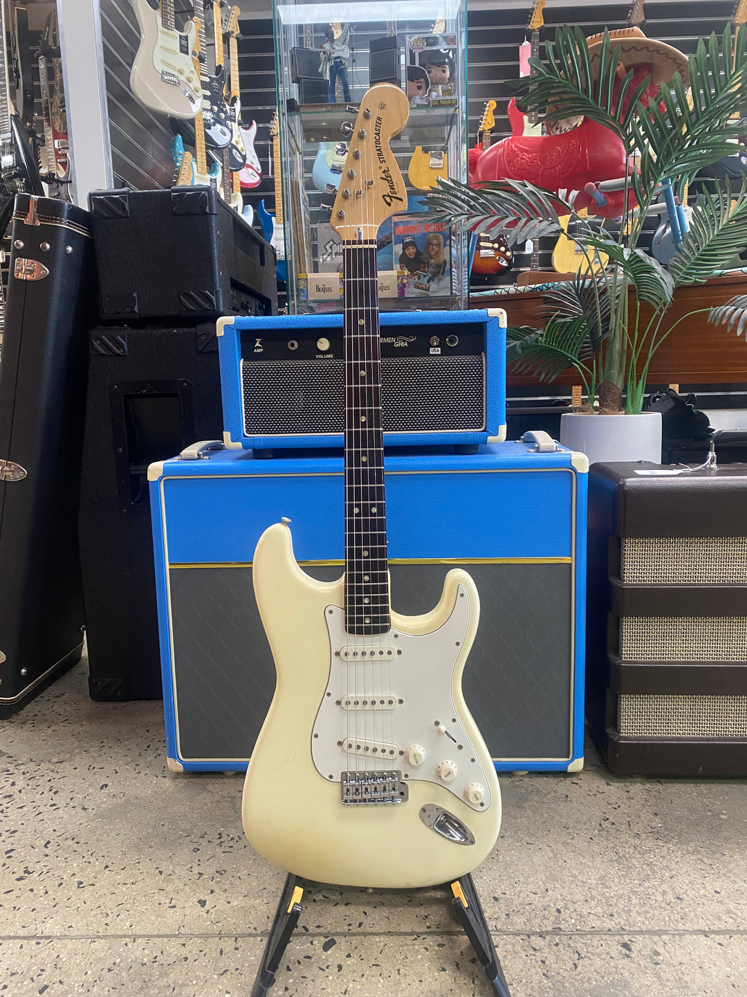 Fender USA 1972 Stratocaster Rosewood Fretboard Olympic White W/case ***Pre Loved***