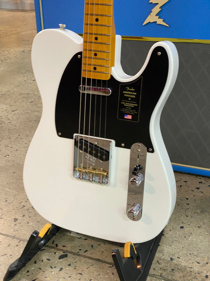 Fender American Vintage II Limited Edition 1951 Telecaster  | Prototype White