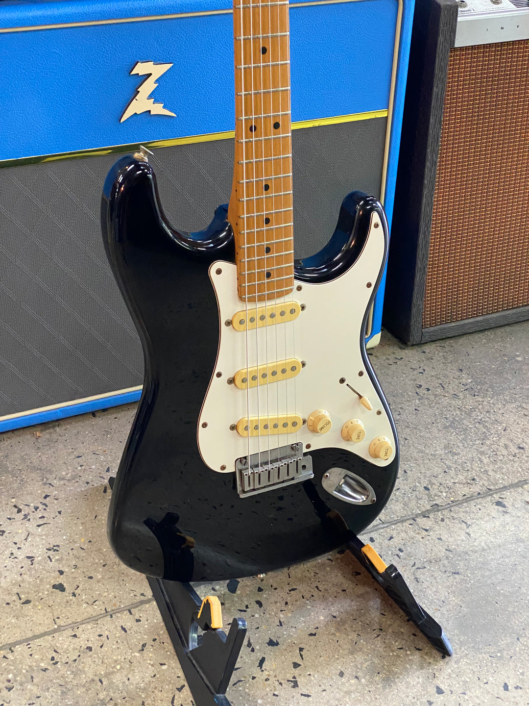 Fender 1989 American Standard Strat 'Hector Montes' w/bag ***pre loved***