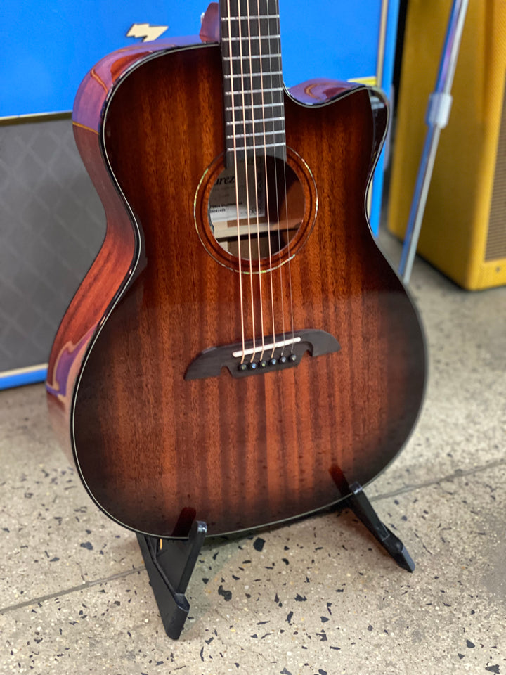 Alvarez Masterwork Folk 66CE | Shadowburst
