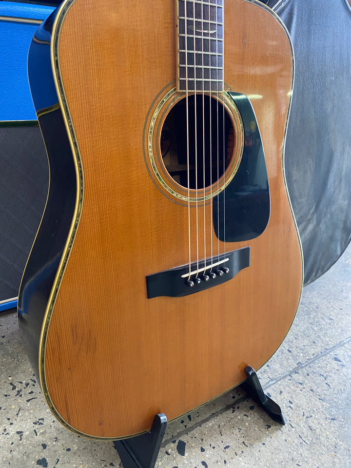 Morris MIJ TF-805 Dreadnought Acoustic guitar Natural W/case ***Pre-Loved***