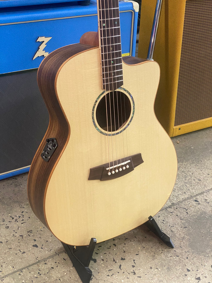 Cole Clark Studio GA All Solid Euro Spruce Face Rosewood back & sides
