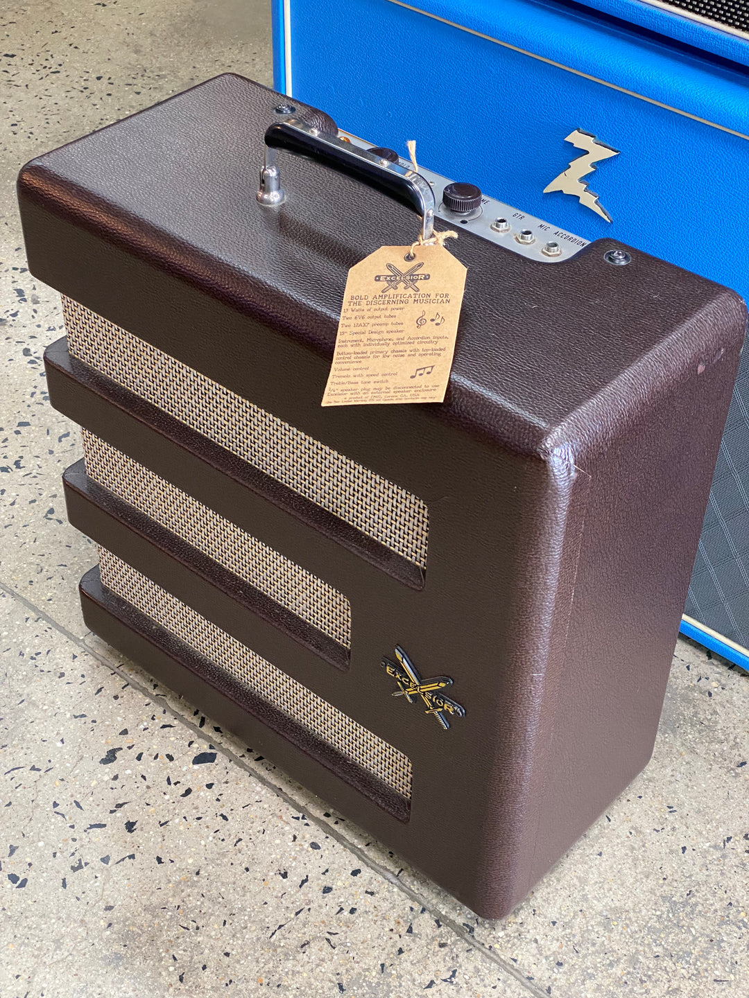 Fender Excelsior Pawn Shop Series 13-Watt 1x15" Guitar Combo W/cover ***Pre Loved***