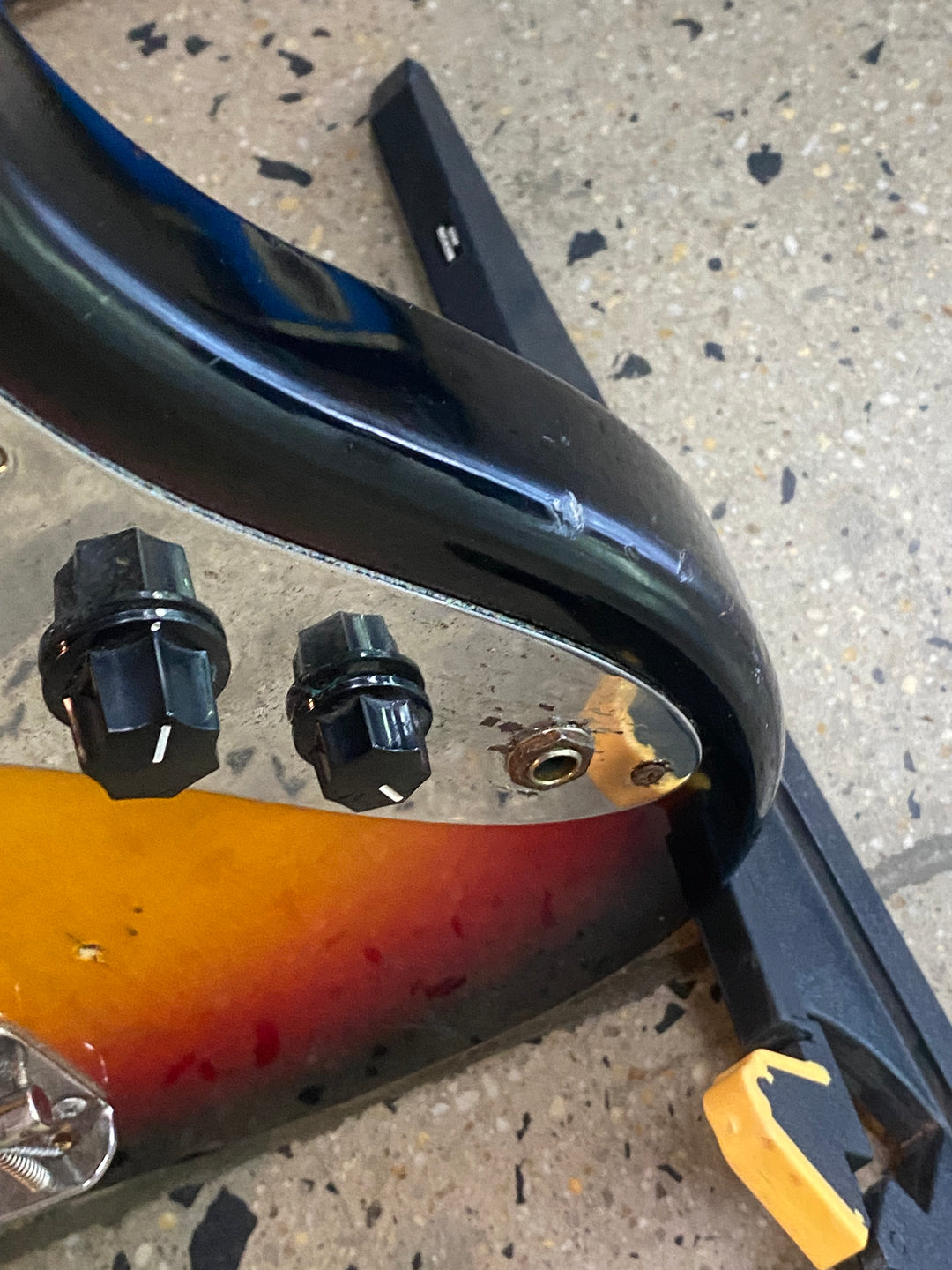 Suzuki 70s Jazz Bass w/bag | Sunburst ***pre loved***