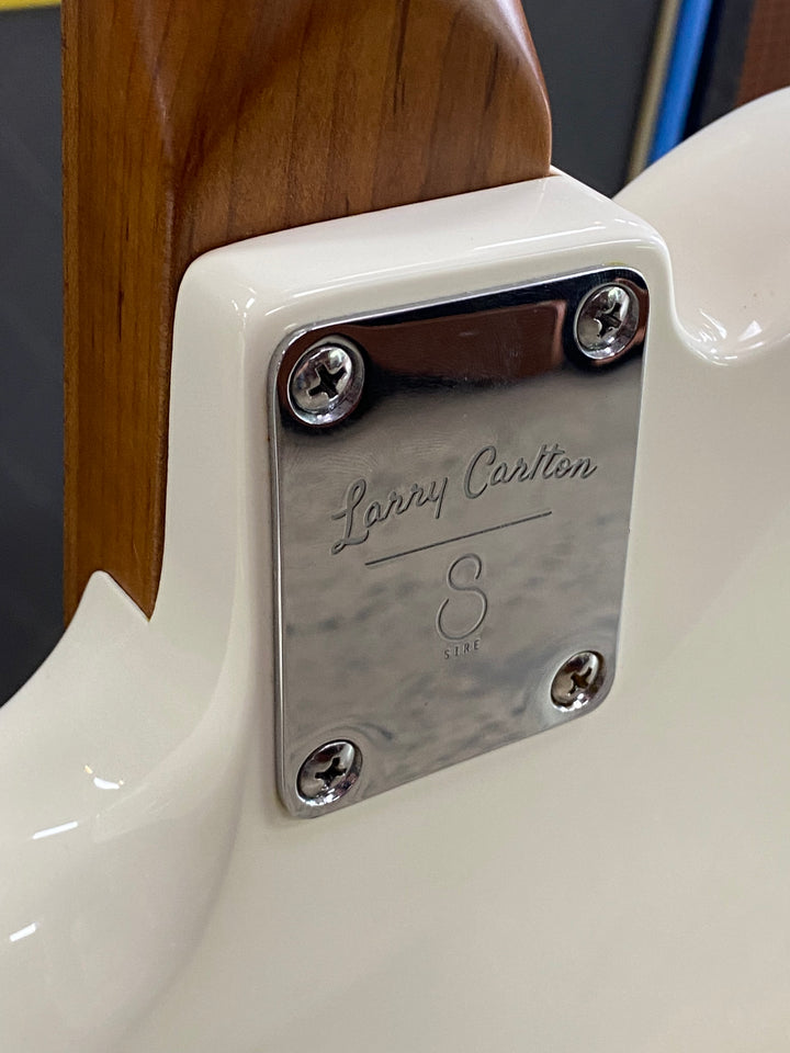 Sire T7 GEN 2 Larry Carlton Signature Antique White Roasted Maple Neck ***Pre Loved***