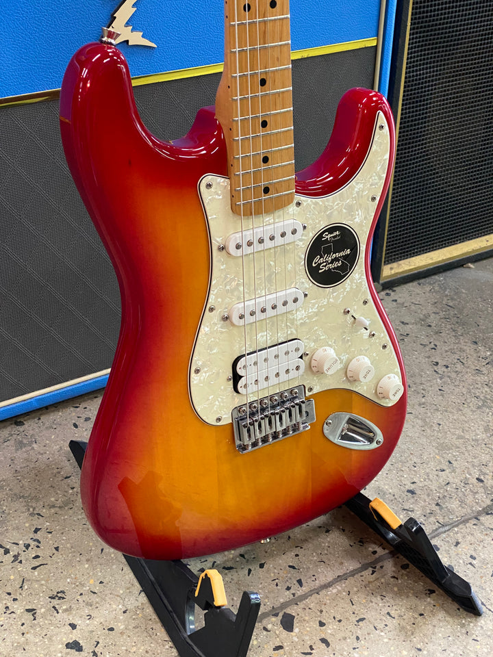 Squier 2010 Standard California Series w/case | Sunburst **pre loved**