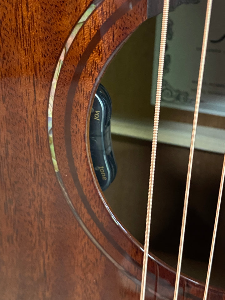 Alvarez Masterwork Folk 66CE | Shadowburst