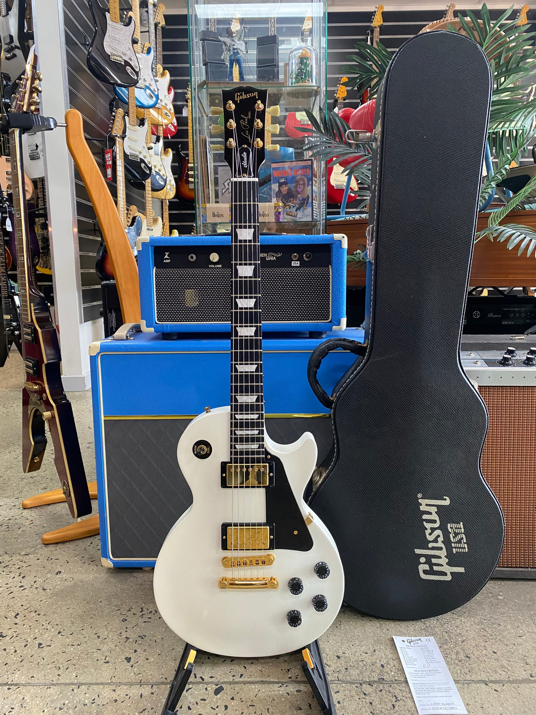 Gibson USA 2007 Les Paul Studio Alpine White W/case ***Pre Loved***