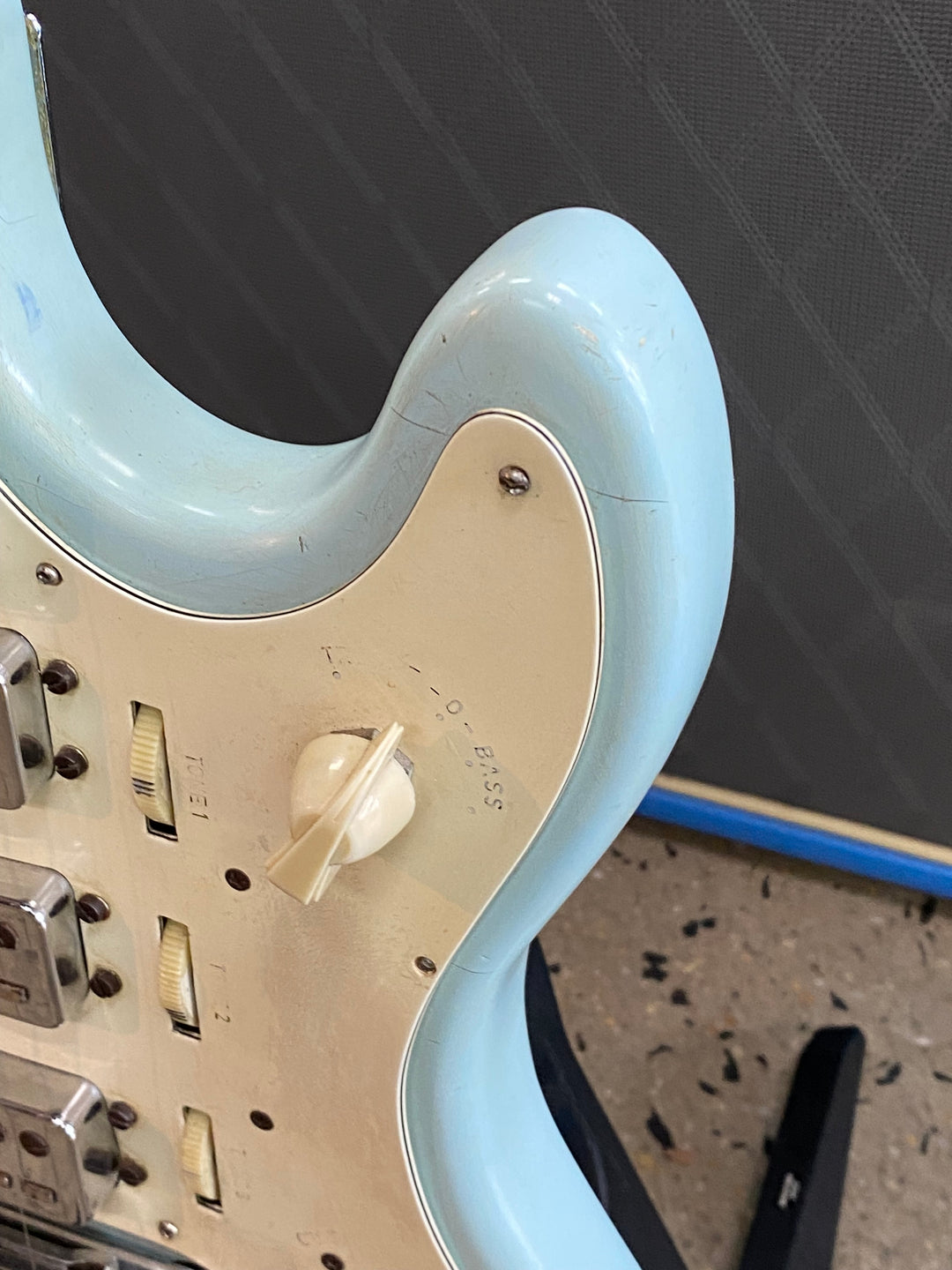 Hofner Galaxie 176 Deluxe Blue w/case ***pre loved***