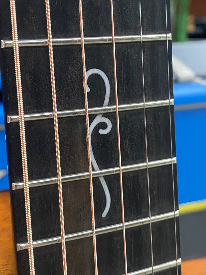 Fenech True Tone Grand Auditorium TTGAC - Mahogany b/s spruce top | gold hardware