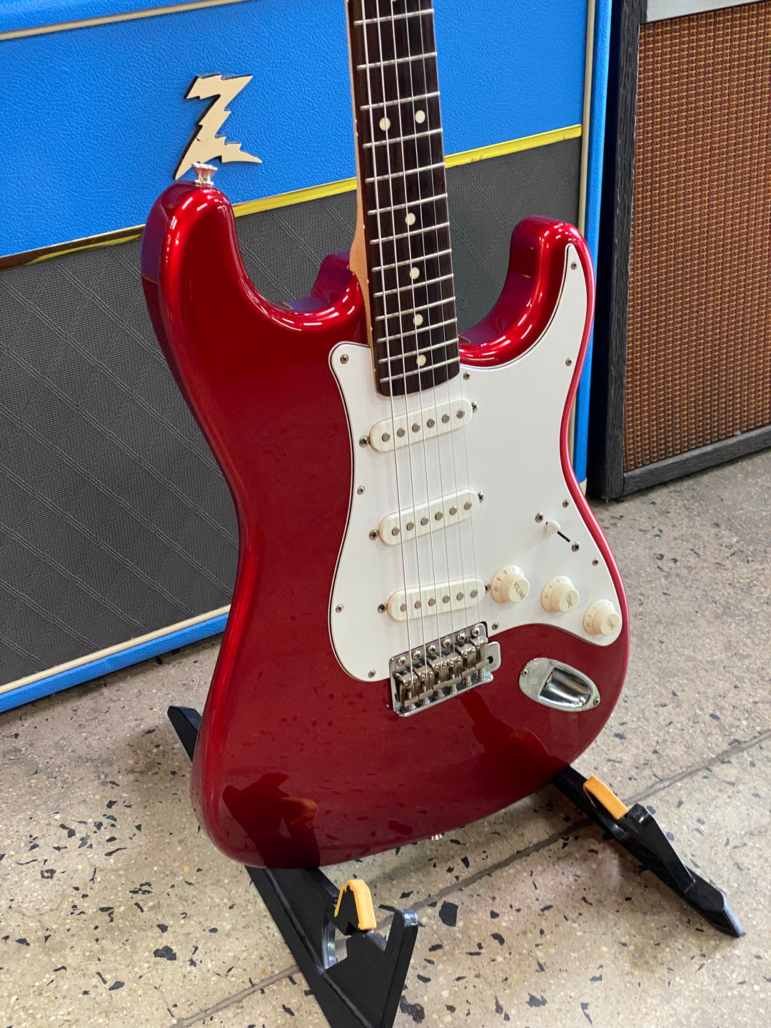 Fender CIJ 2004-05 ST-STD Stratocaster w/bag | Candy Apple Red ***pre loved***