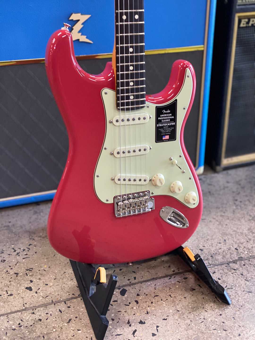 Fender American Pro Classic Strat Rosewood F/Board | Faded Dakota Red