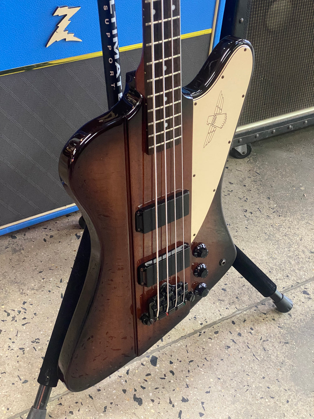 Epiphone MIK 2005 Thunderbird Bass Sunburst W/bag ***Pre Loved***