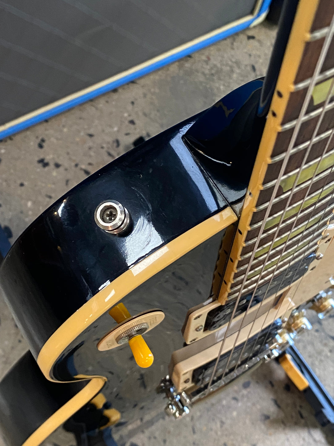 Gibson USA 2007 Les Paul Classic 1960 RI w/case | Ebony ***pre loved***