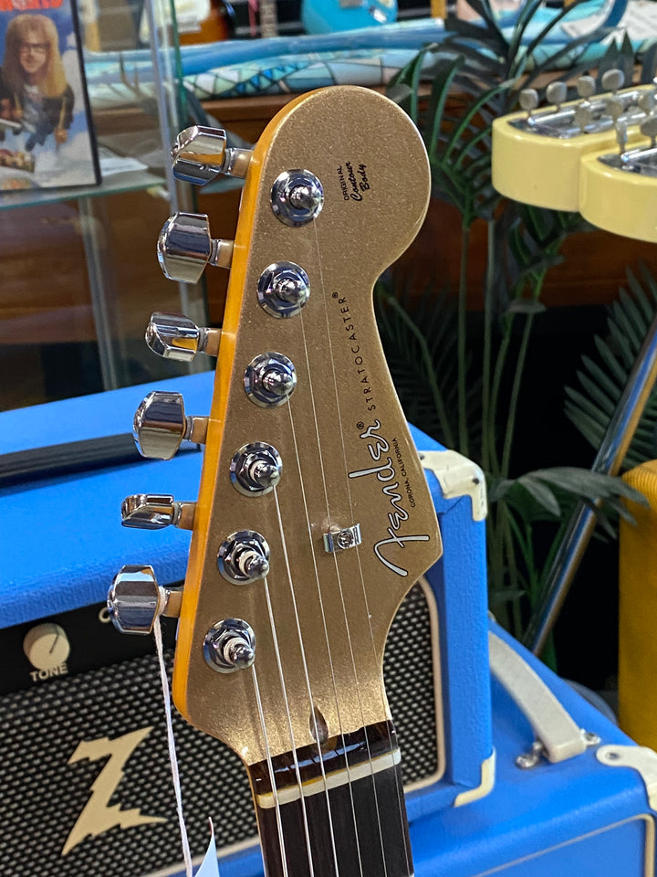 Fender Limited Edition American Professional II Stratocaster | Firemist Gold Metallic