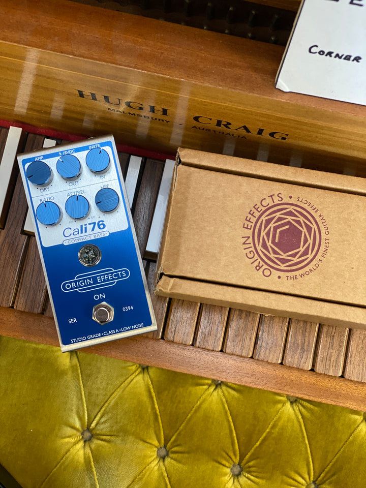 Origin Effects Cali76 Compact Bass Compressor | Blue ***Pre Loved***