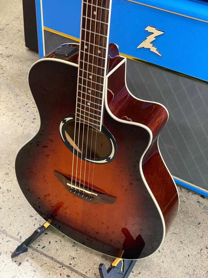 Yamaha APX500 V1 Thinline Acoustic Electric Guitar OVS W/bag ***Pre Loved***