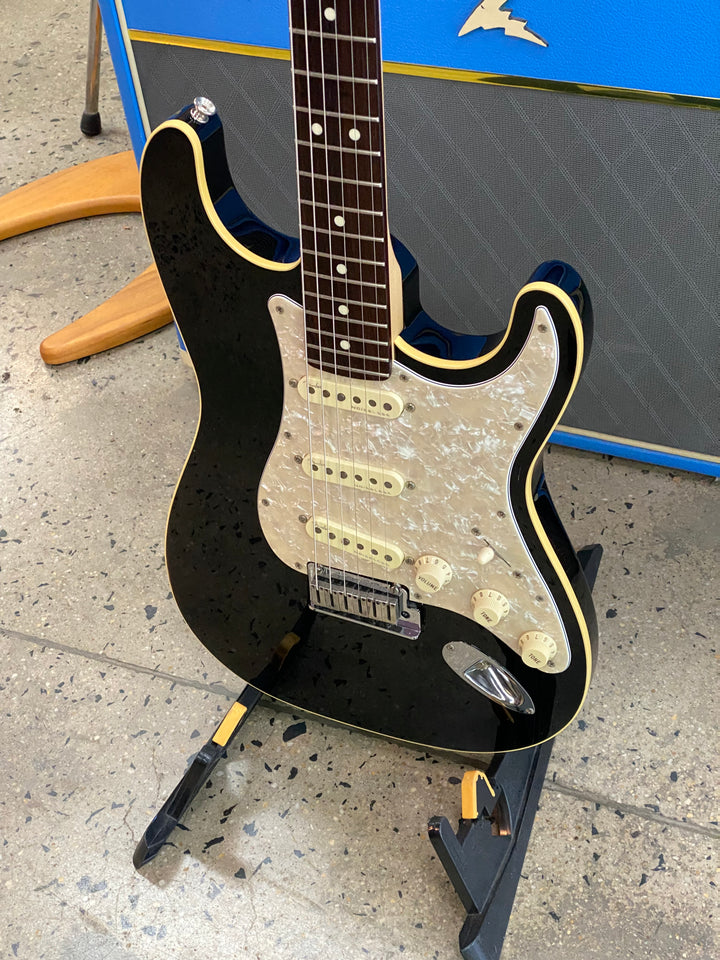 Fender 2019 MIJ Modern Series Strat SSS w/bag | Black ***pre loved***