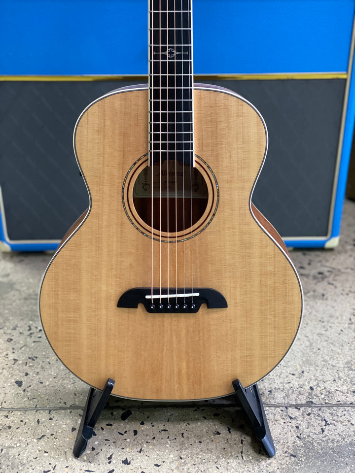 Alvarez LJ2E 'Little Jumbo' Acoustic Electric Guitar