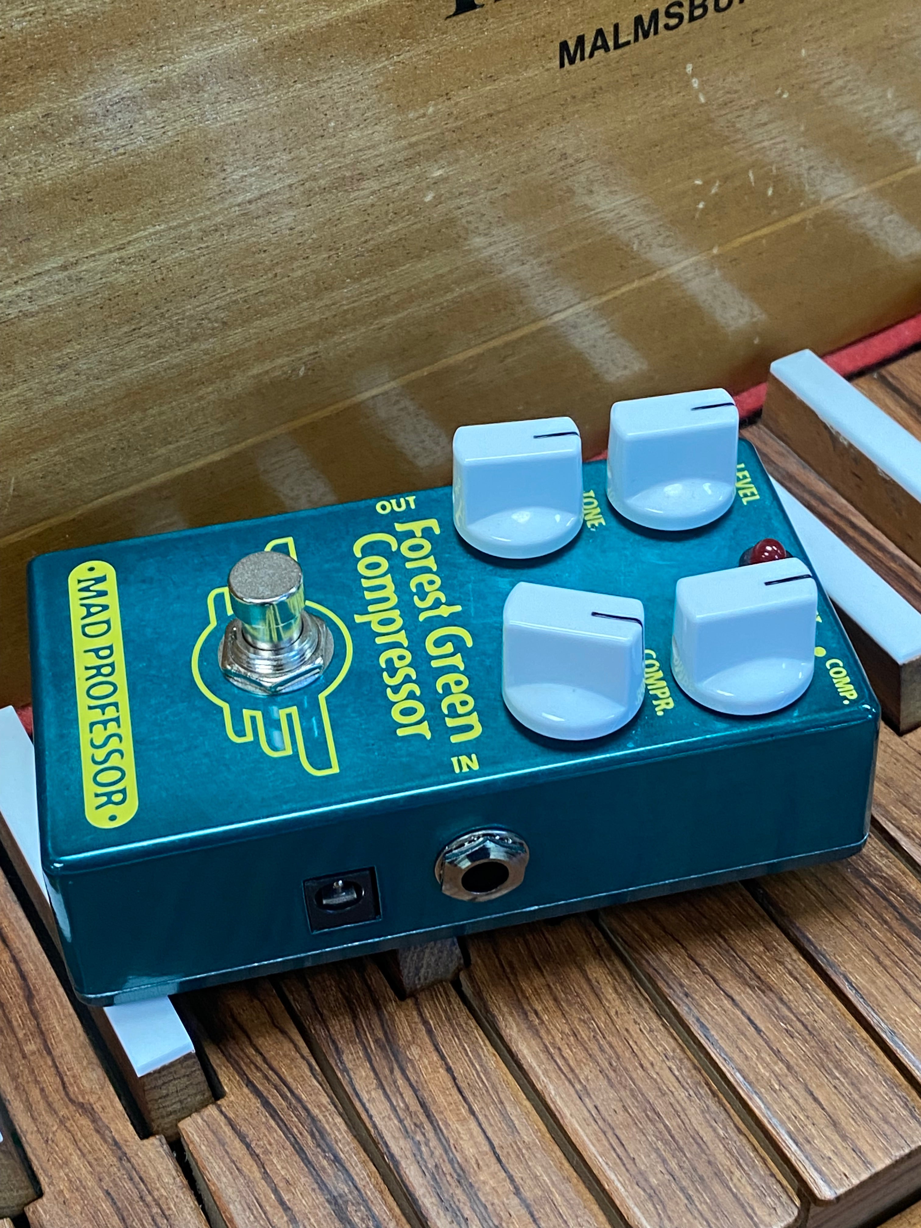 Mad Professor Forest Green Compressor W/Box ***Pre Loved*** – A&B