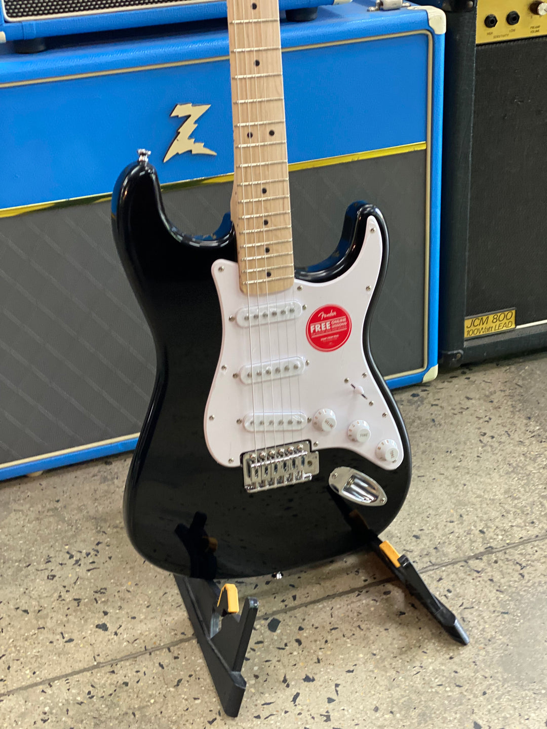Squier Sonic Stratocaster | Black