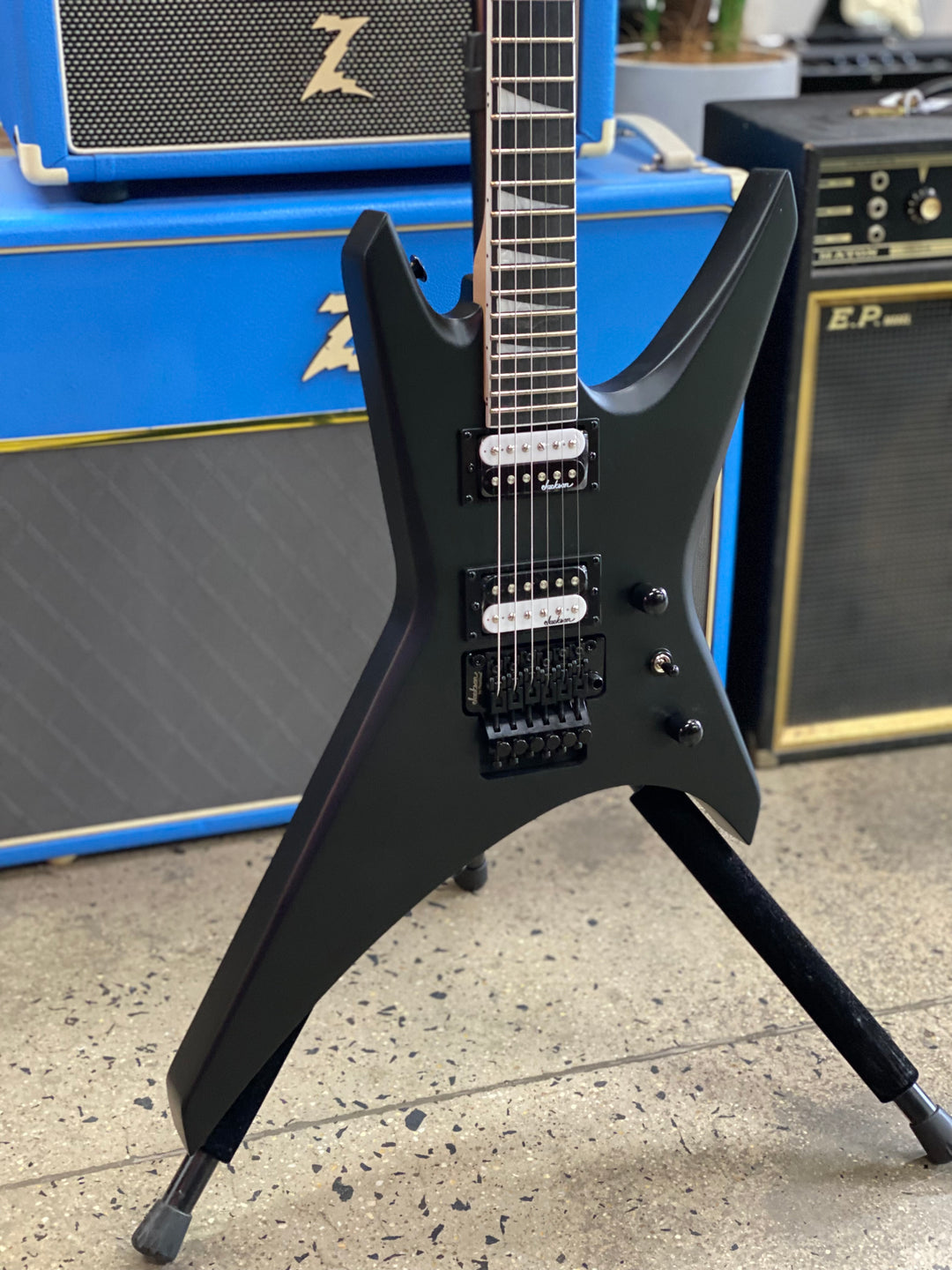 Jackson JS Series Warrior JS32 | Satin Black