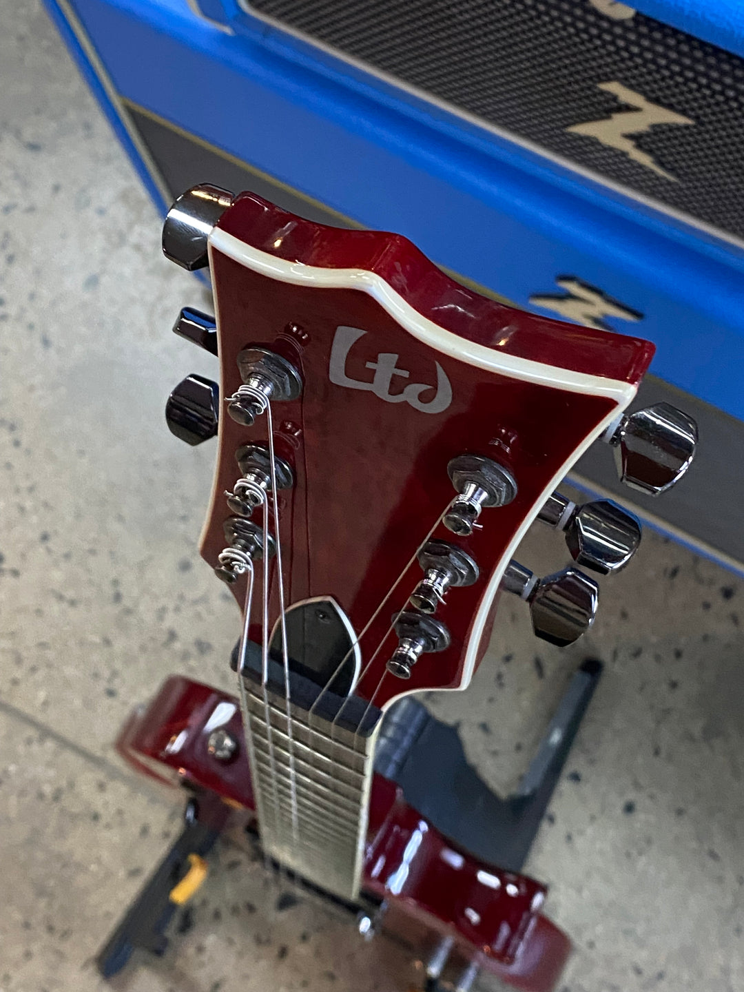 LTD Guitars EC-200QM Quilt Maple w/case | Black Cherry ***pre loved***