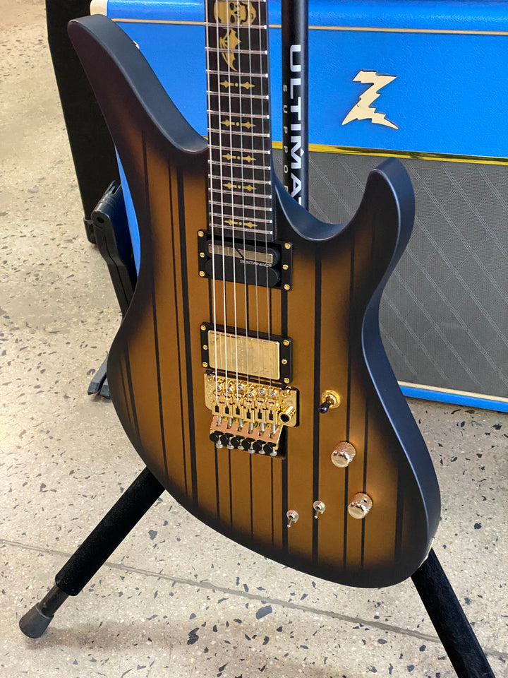 Schecter Synyster Gates Custom-S | Satin Gold Burst