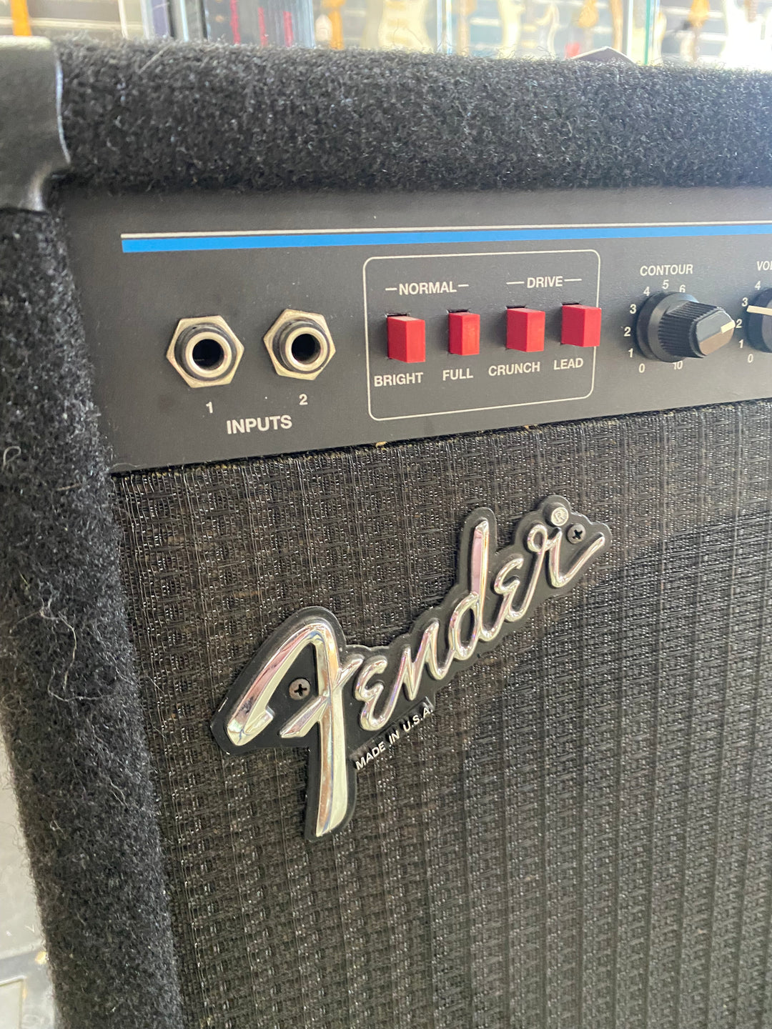 **on hold** Fender 90's HOT Amplifer PR141 25w ***pre loved***
