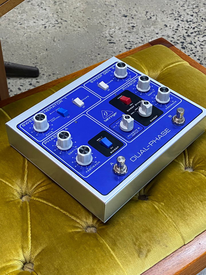 Behringer DUAL-PHASE Analog Phase Shift Guitar Pedal ***Pre Loved***