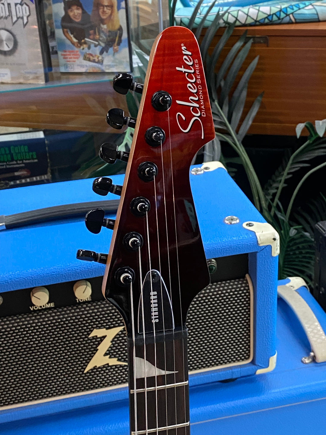Schecter Avenger Standard | Blood Burst