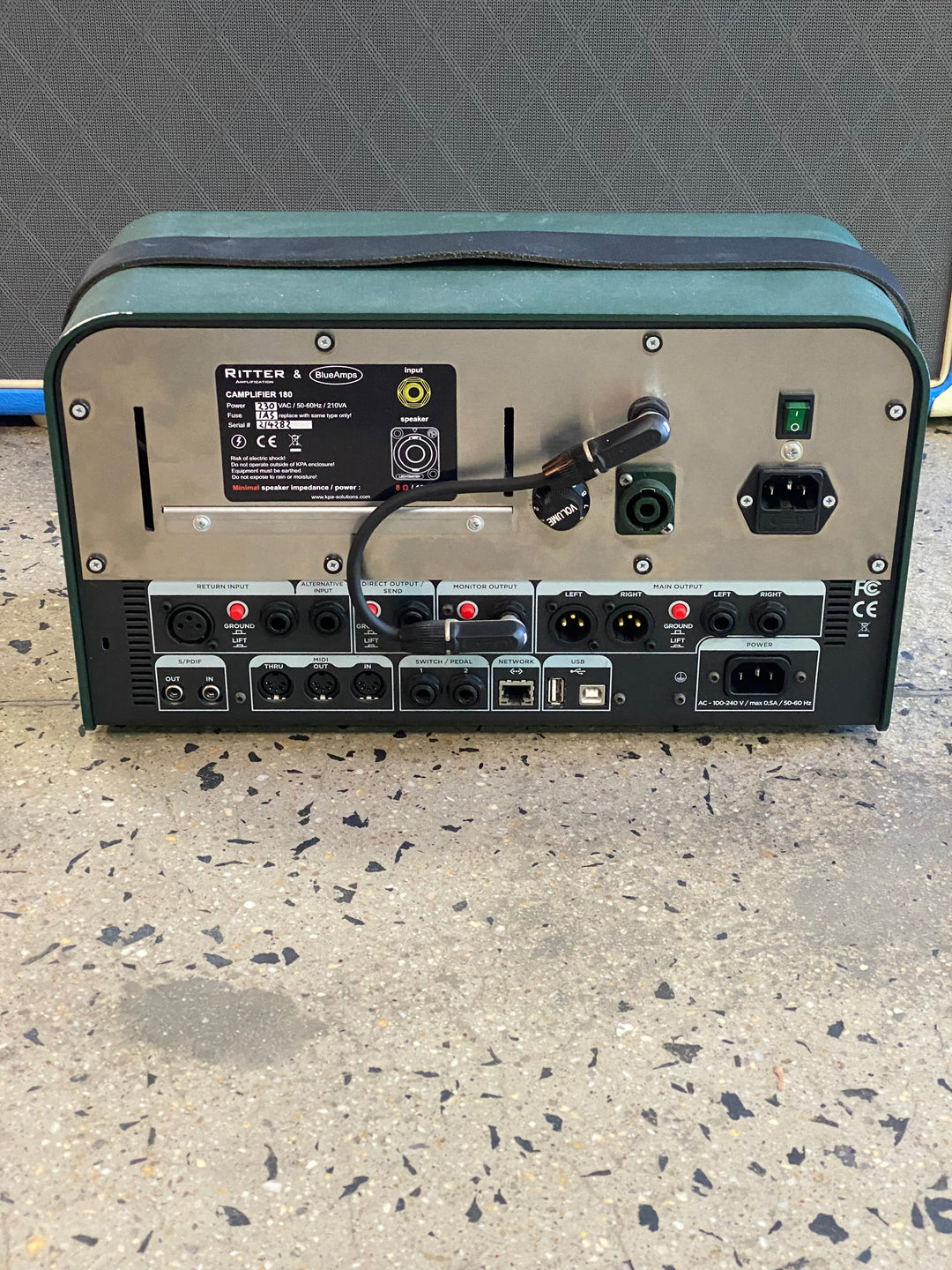 Kemper Profiler w/ Camplifier Powered module w/bag ***pre loved***