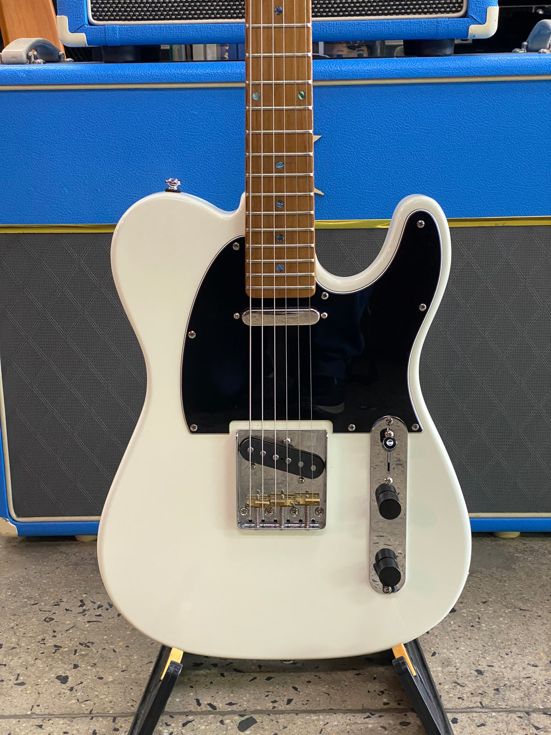 Sire T7 GEN 2 Larry Carlton Signature Antique White Roasted Maple Neck ***Pre Loved***