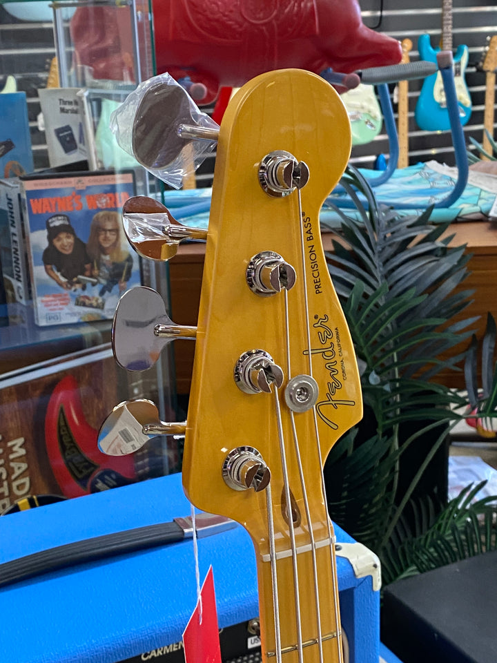 Fender American Pro Classic P Bass Maple Neck | Faded Lake Placid Blue